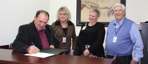 Pictured above: (LtoR) Mayor Frank Jackson, JR. Jeanna Turner & Diane Laine, Members of Personal Care Preferred Group & John Thurman, CEO Personal Care Preferred Group